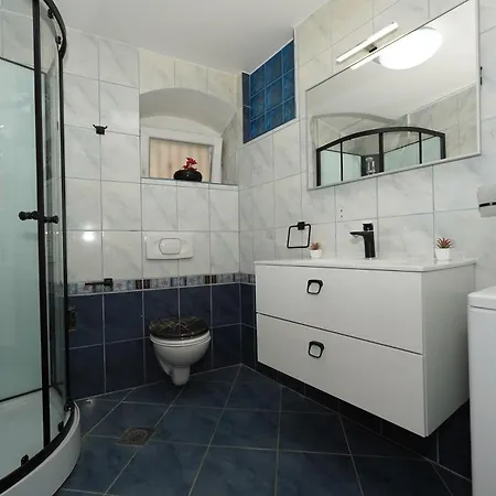 Villa Stone Garden Escape With Jacuzzi Spalato